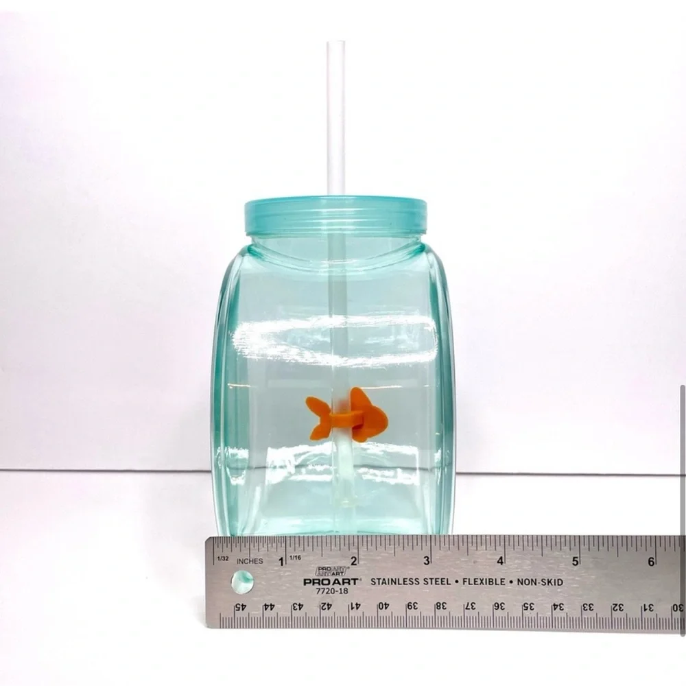 Fish bowl cup